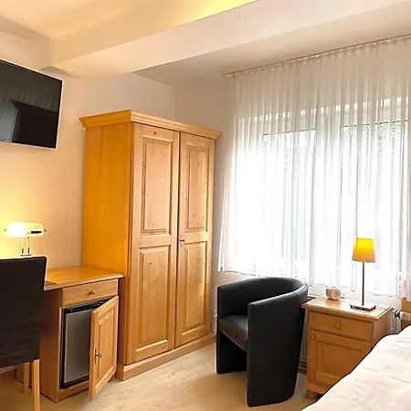 Otel Hotel-pension Hommen