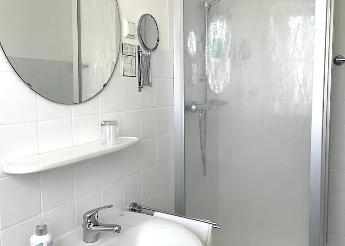 Hotel-pension Hommen 3*